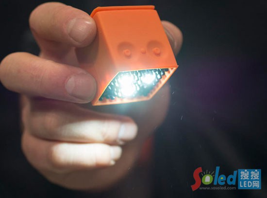 Lume Cube{oa